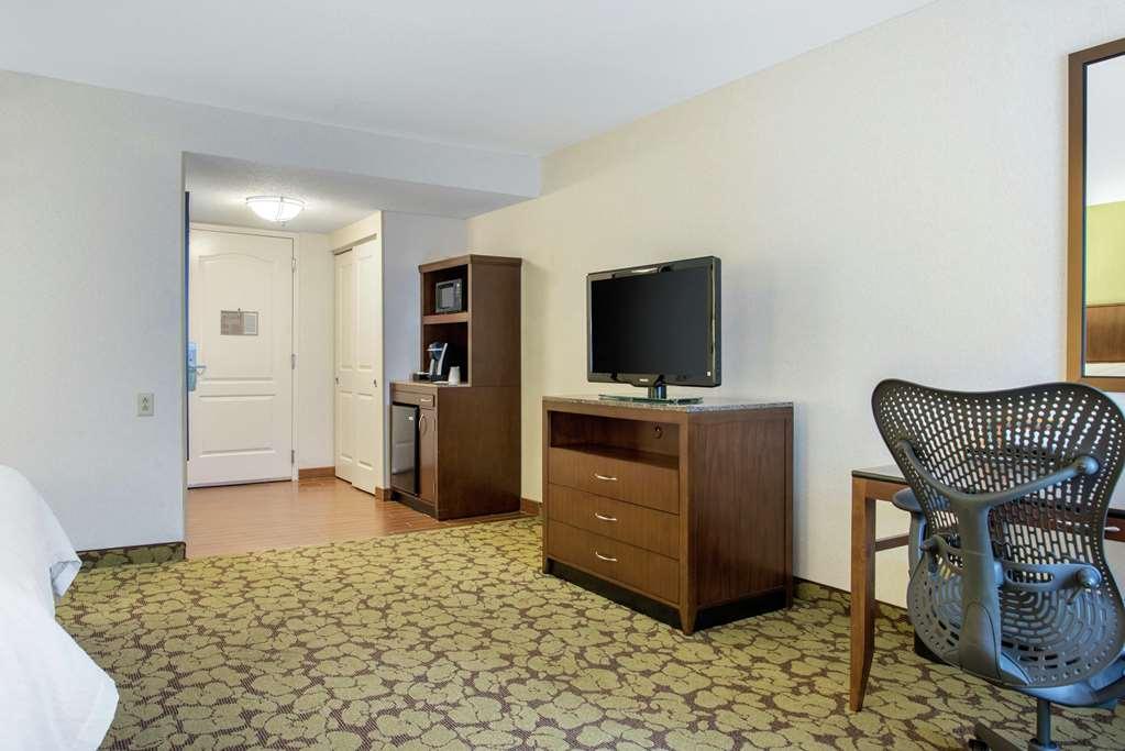 Hilton Garden Inn Portland Airport Oda fotoğraf
