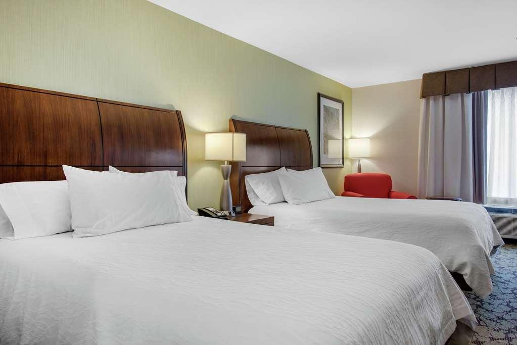 Hilton Garden Inn Portland Airport Oda fotoğraf