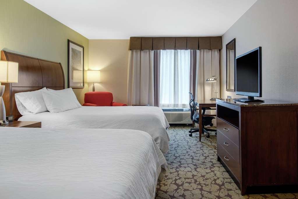 Hilton Garden Inn Portland Airport Oda fotoğraf
