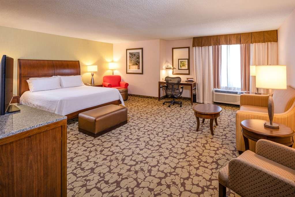 Hilton Garden Inn Portland Airport Oda fotoğraf