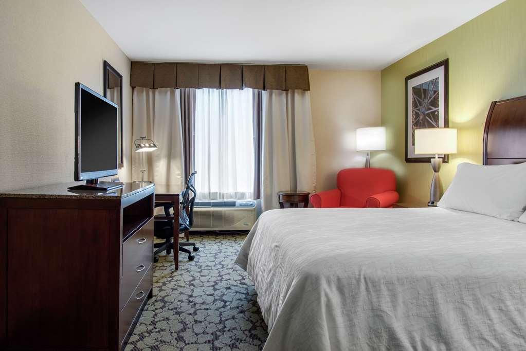 Hilton Garden Inn Portland Airport Oda fotoğraf